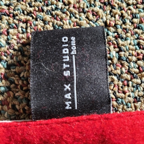 Christmas Table Runner - Picture 8 of 10